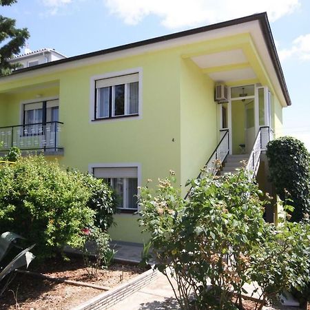 Two Bedroom Apartment, Nice Neighborhood, Free Parking, Wifi Pula Eksteriør billede